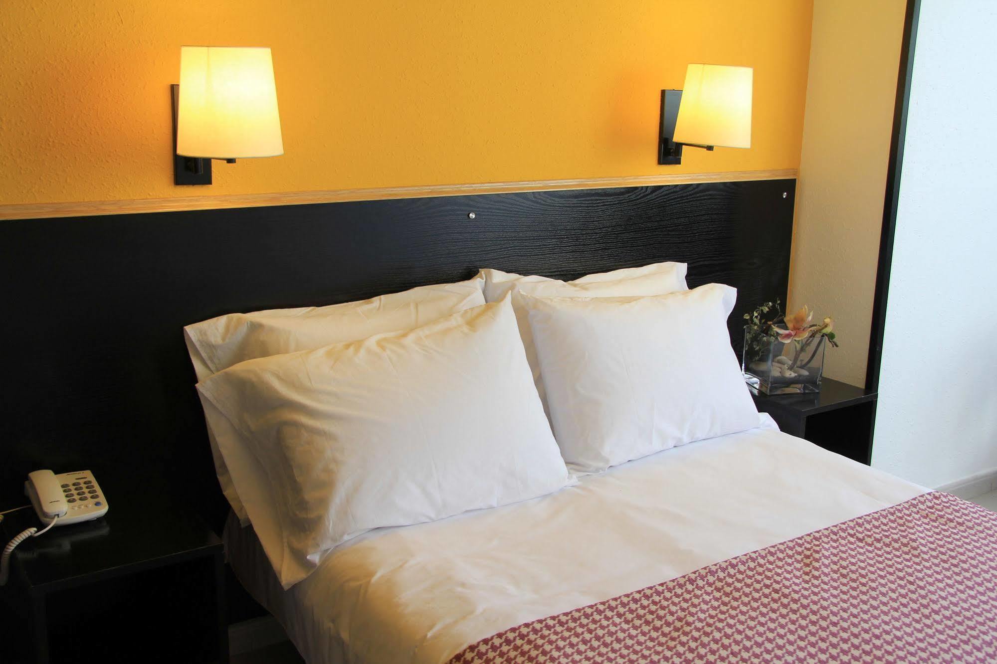 Htop Bcn #htopenjoy Hotell 2*